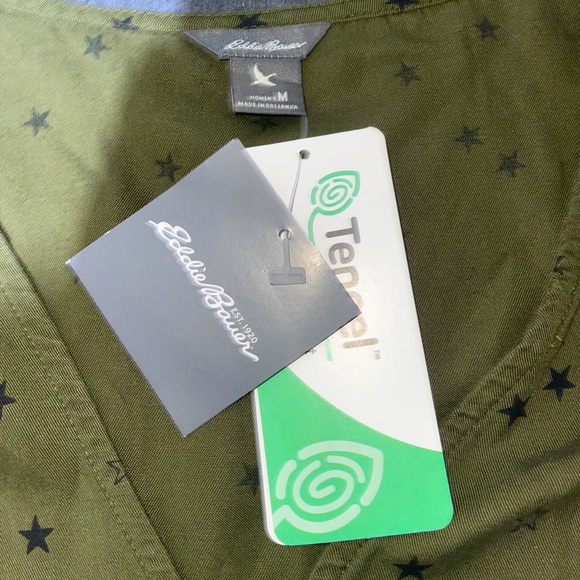 Eddie Bauer Woman’s top - Picture 2 of 3